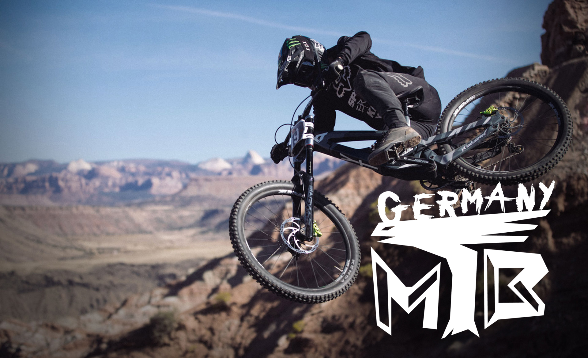 Discovery splash banner for MTB Germany Discord server